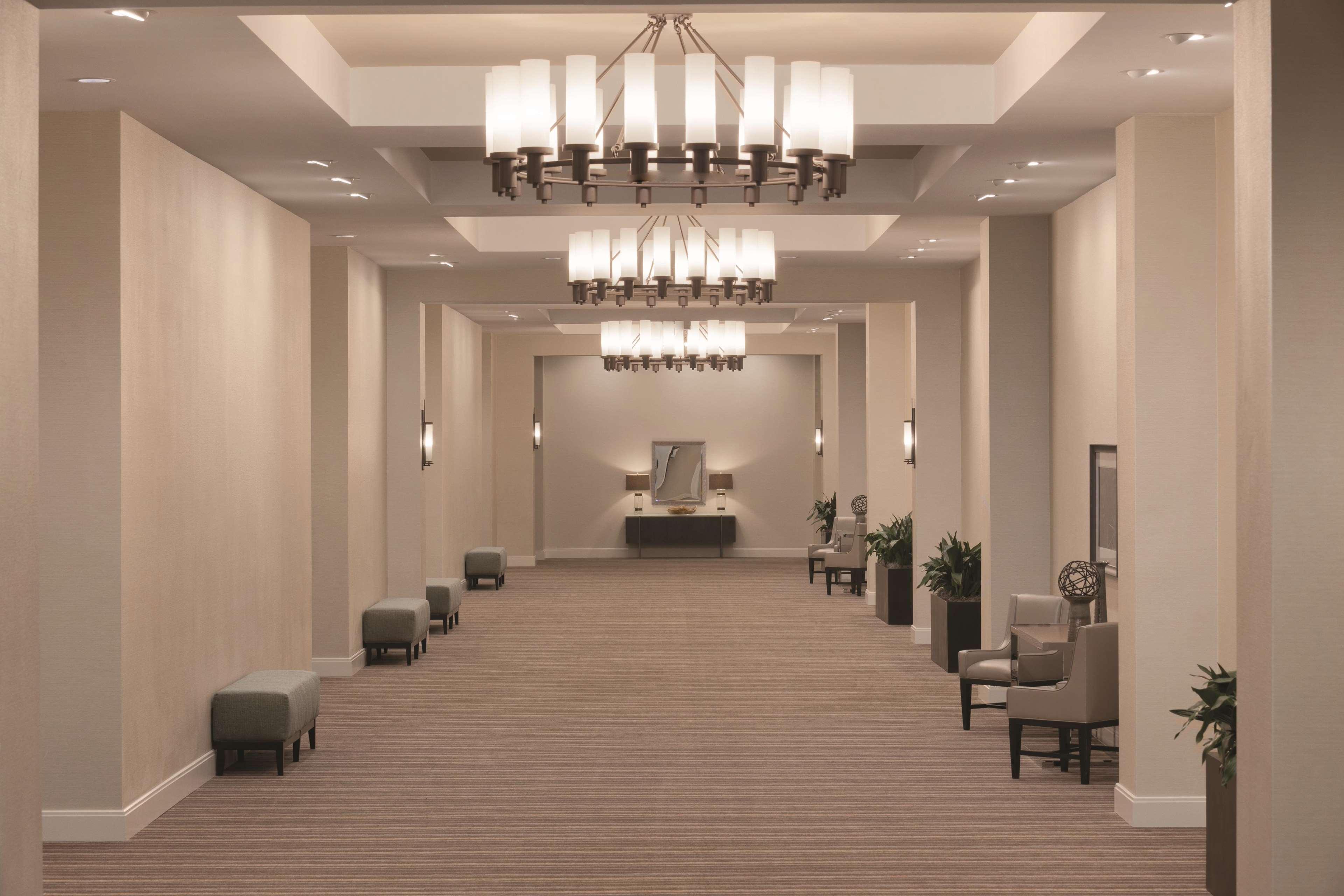 Embassy Suites Oklahoma City Downtown/Medical Center Eksteriør billede