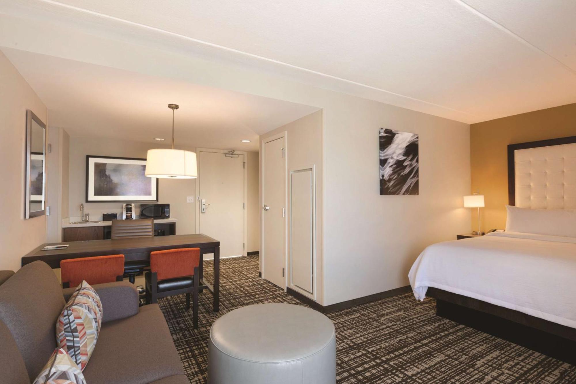 Embassy Suites Oklahoma City Downtown/Medical Center Eksteriør billede
